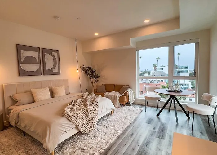 Lovely Studio In Heart Of Hollywood