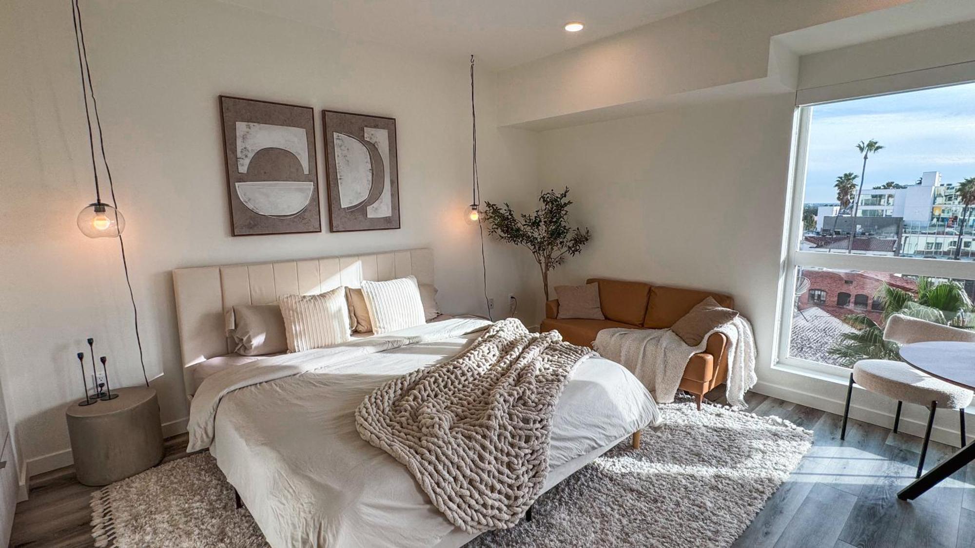 Lovely In Heart Of Hollywood Apartment *